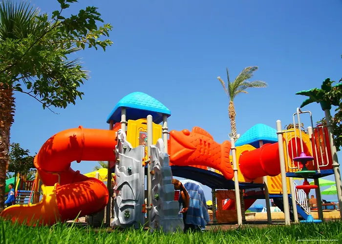 Eri Beach & Village Hotel