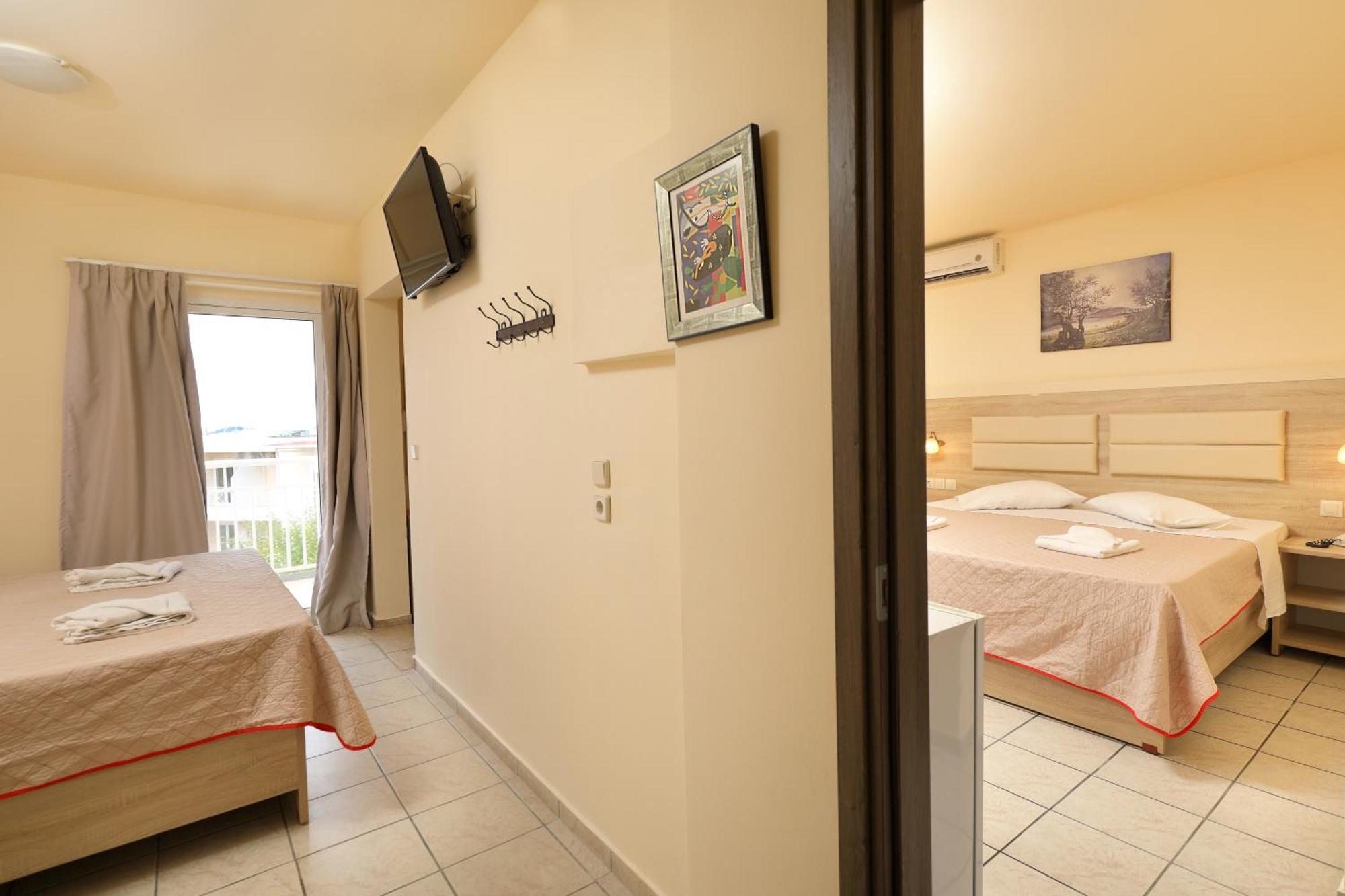 Eri & Village Hotel