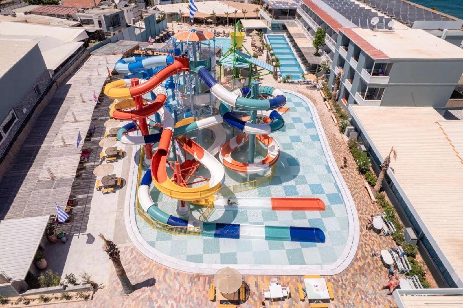 Hotel Eri & Village